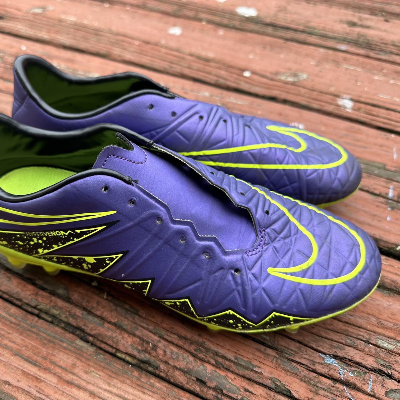 purple and green hypervenoms
