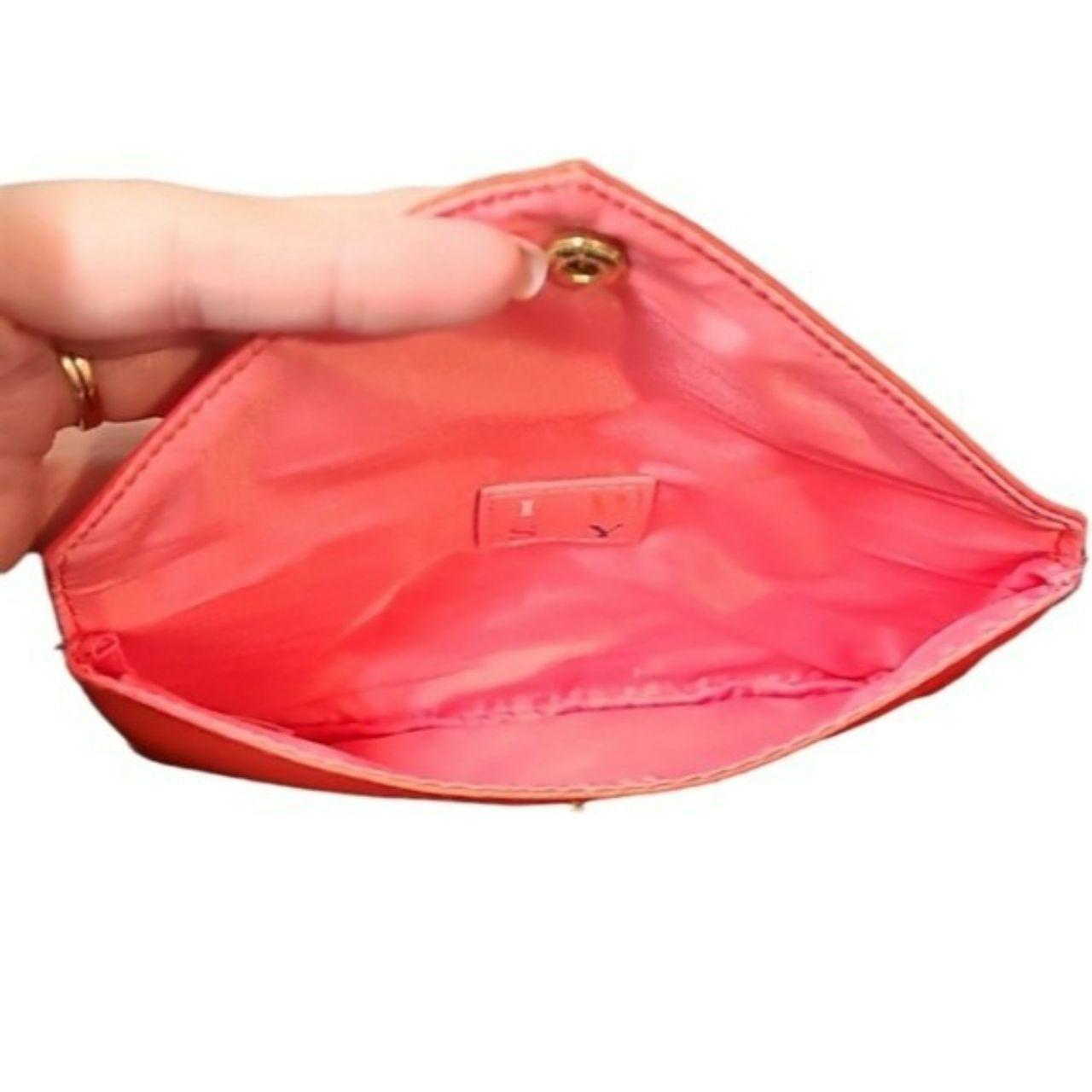 Source Unknown Women's Makeup and toiletry bags -… - image 3