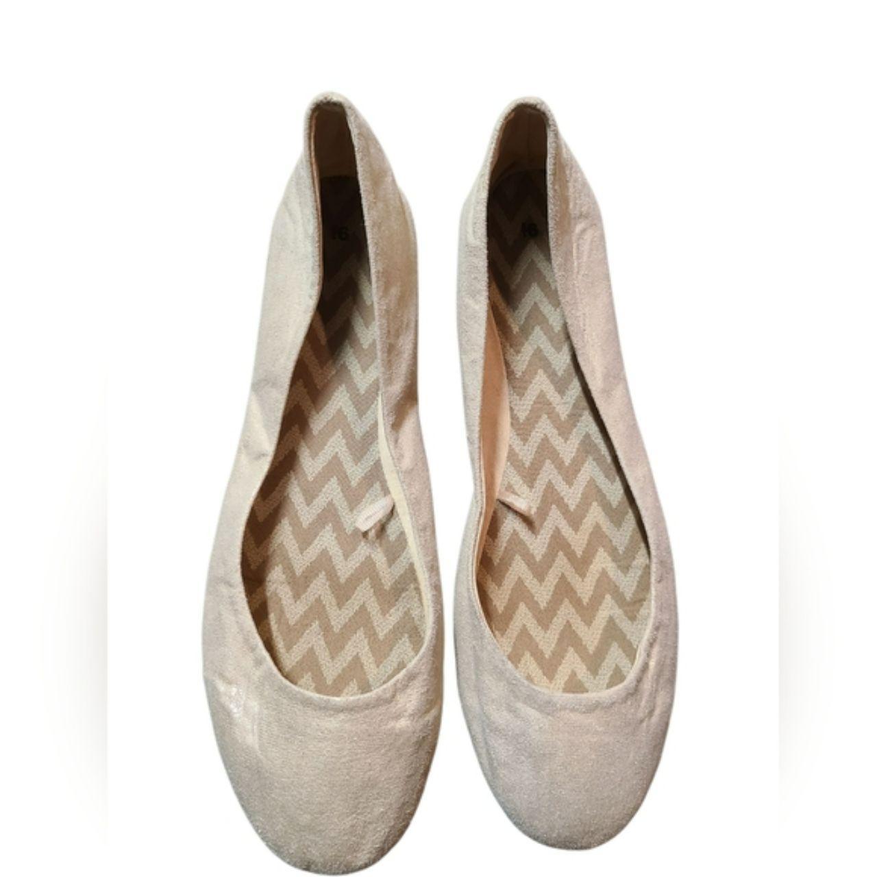 Source Unknown Women's Ballet shoes - Cream/Gold … - image 2