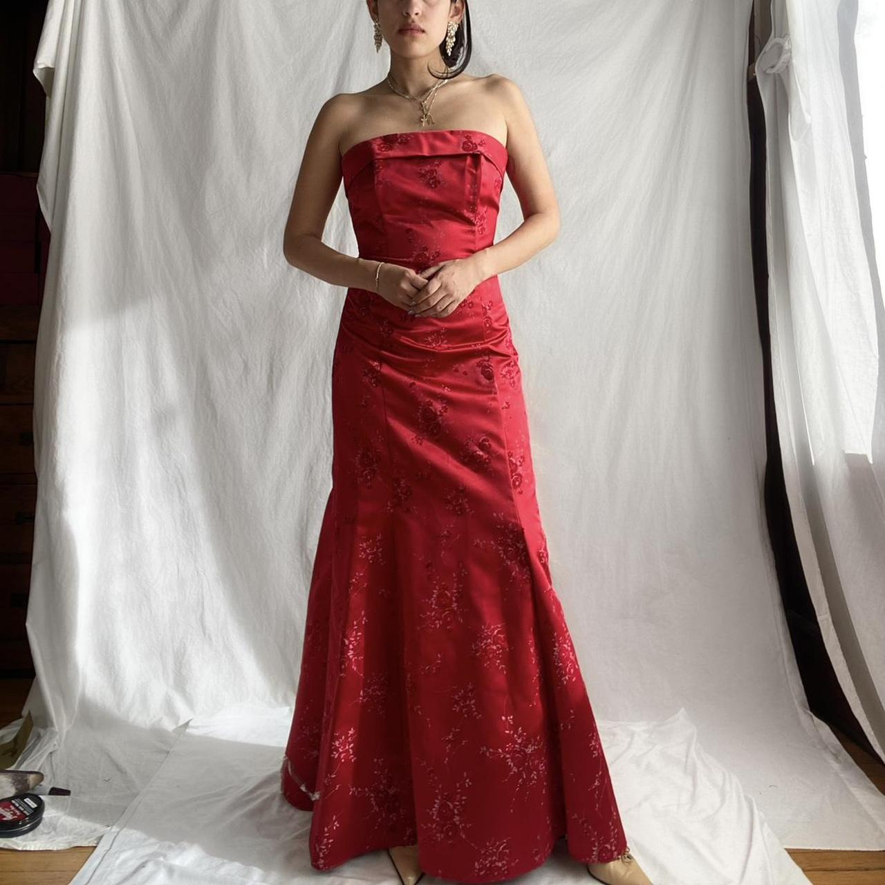 Roberta Prom Dresses