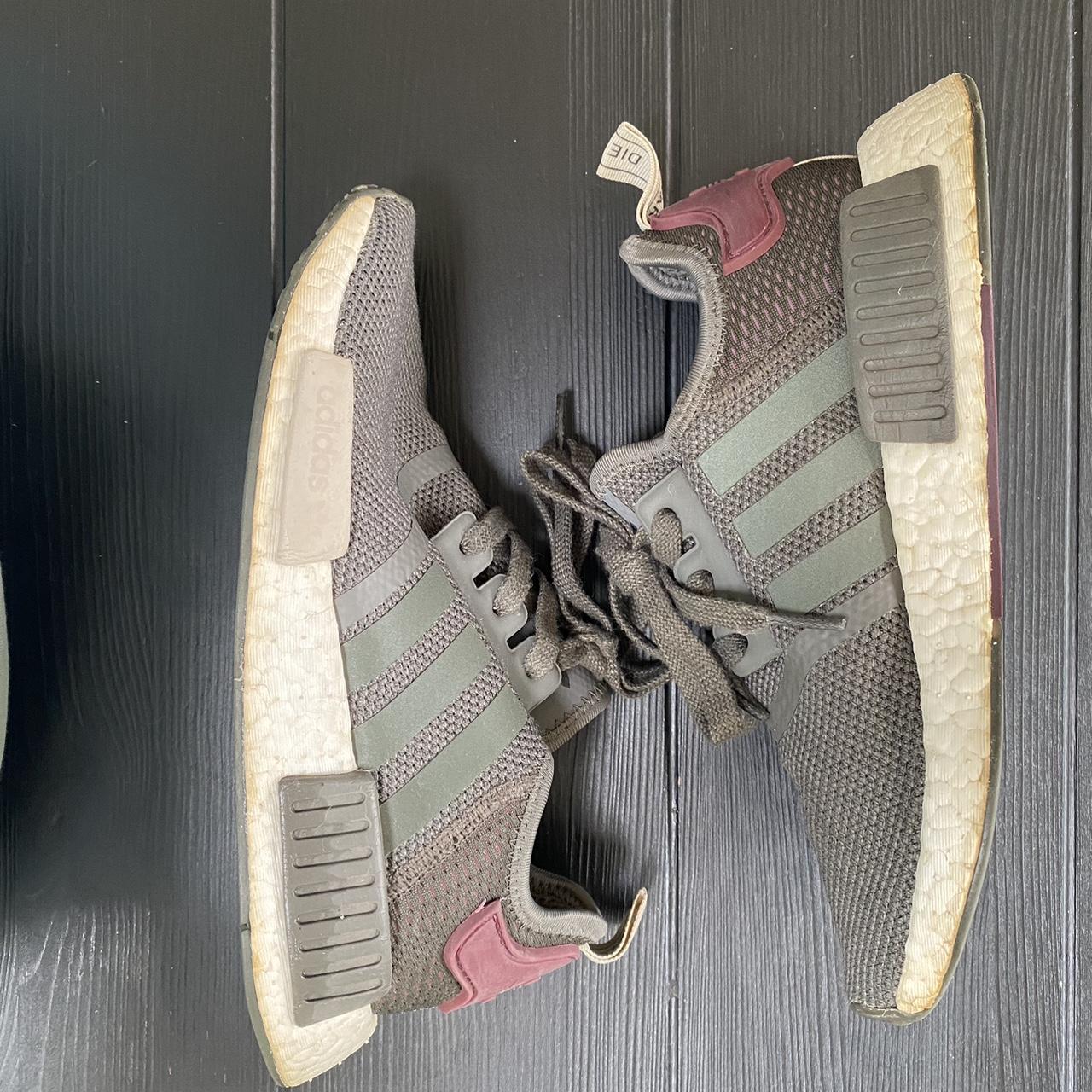 Nmd r1 women's grey and maroon best sale