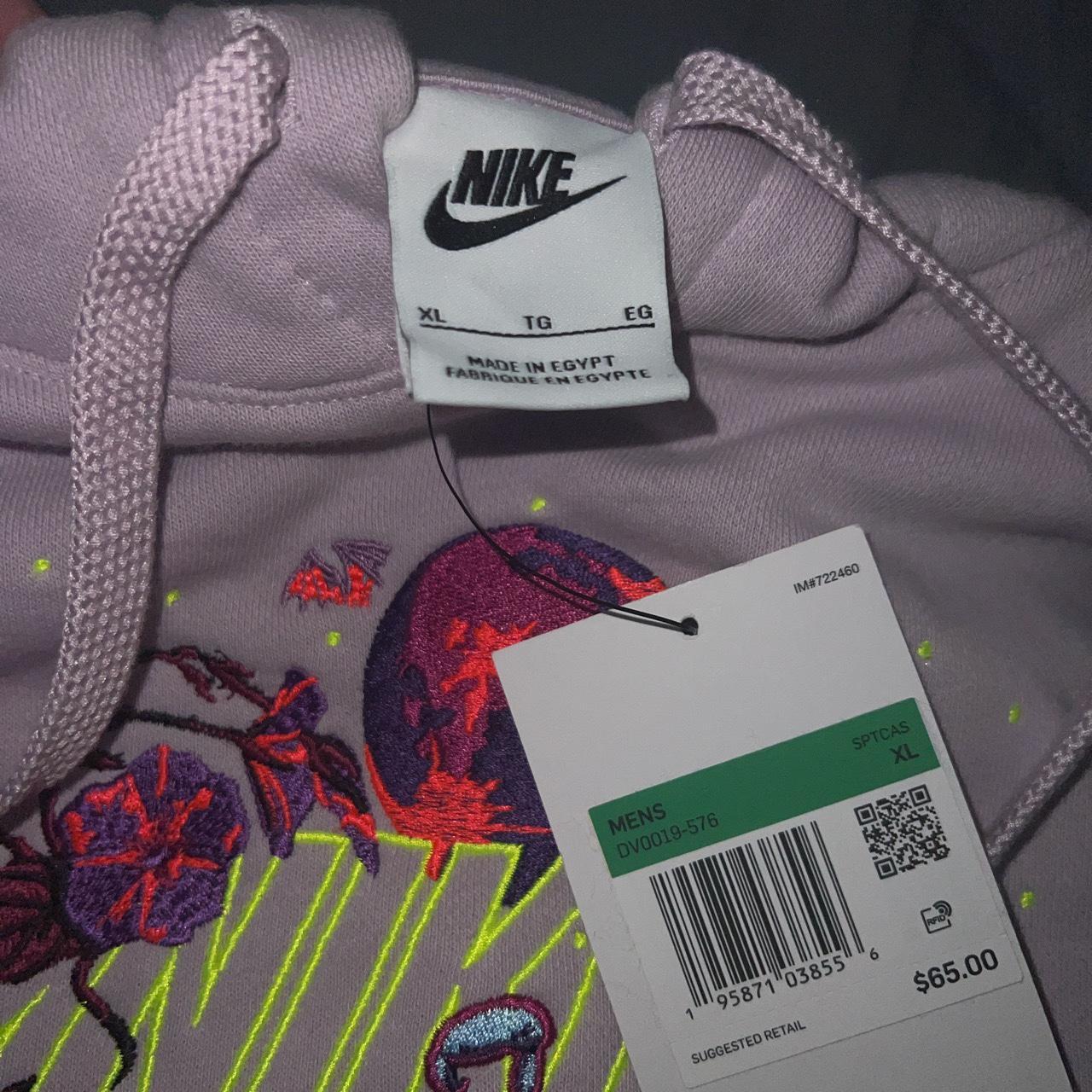 embroidered hoodie nike