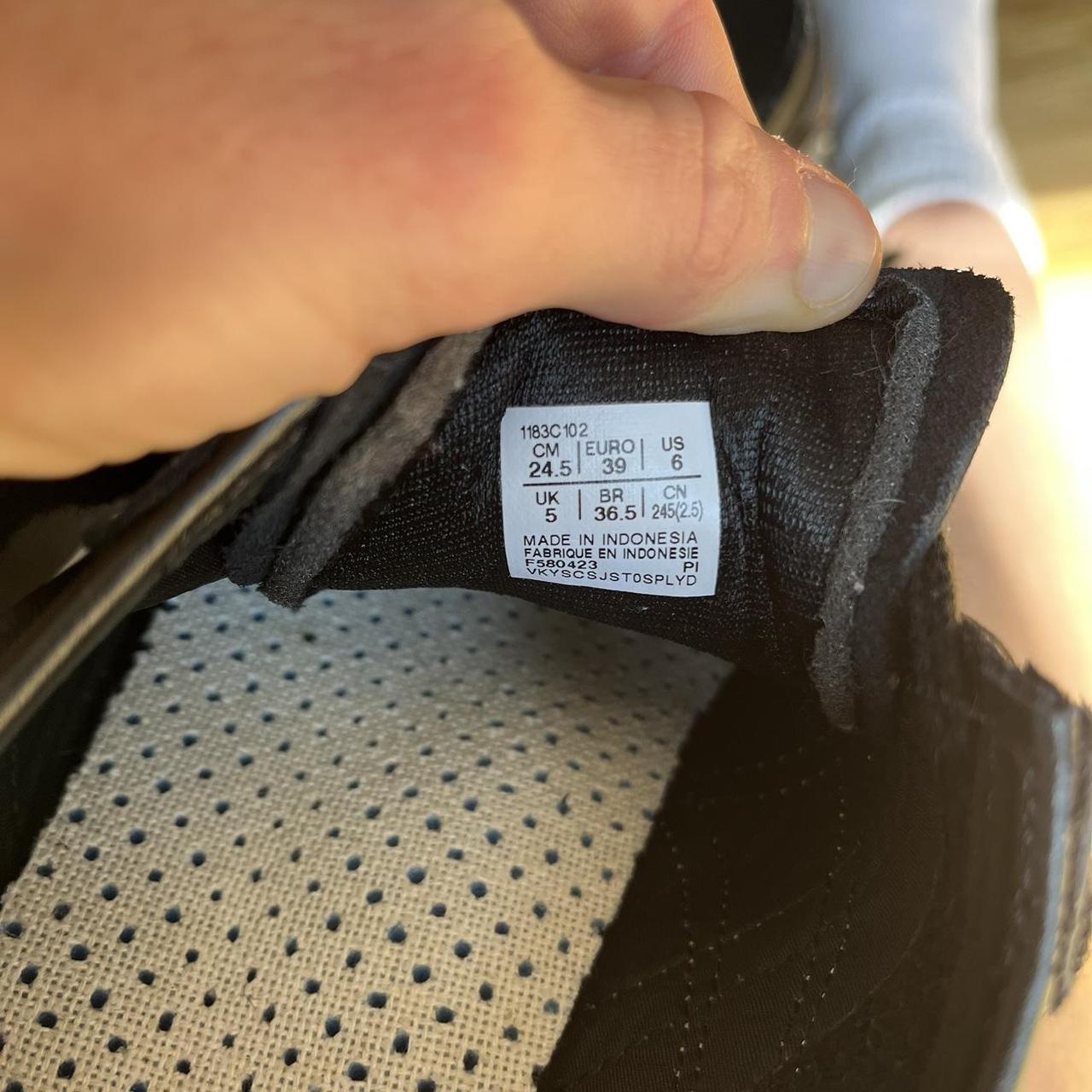 zalora onitsuka tiger