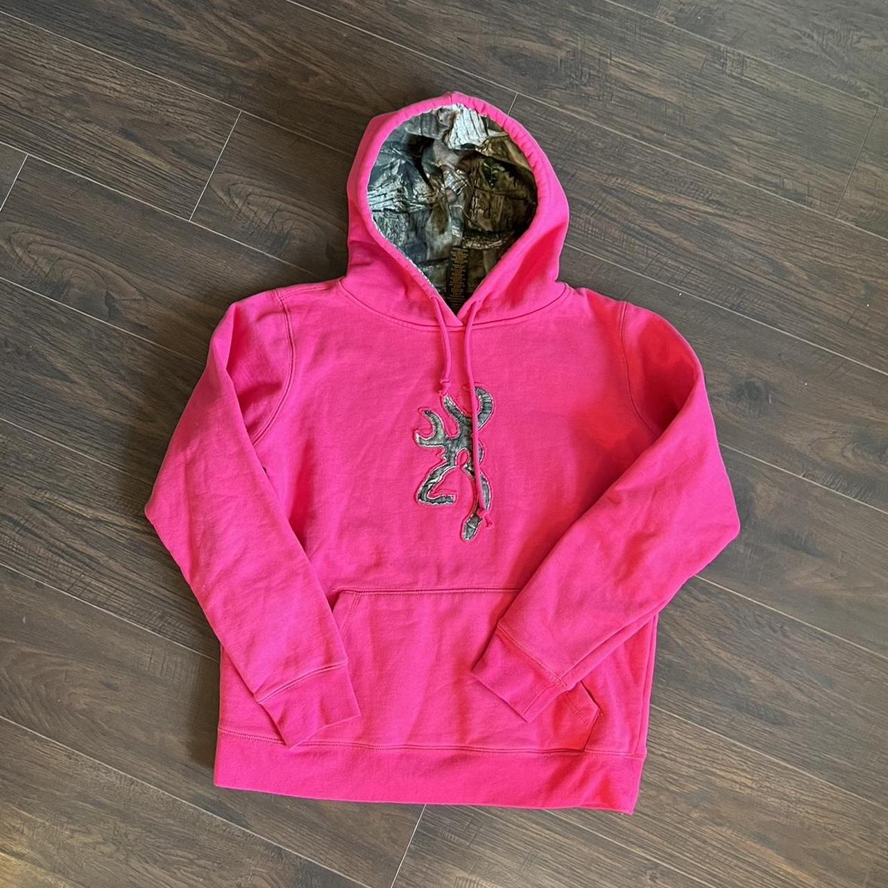 Pink and Camo hoodie perfect for your streetwear... - Depop