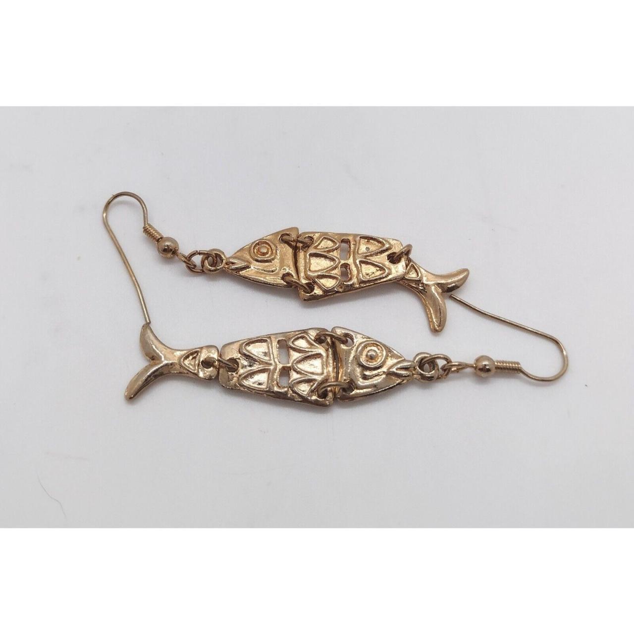 Vintage Gold Tone Articulated Fish Earrings Dangle... Depop