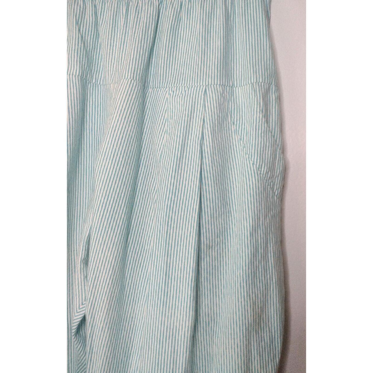 ANOKHI Women's White and Green Trousers (2)