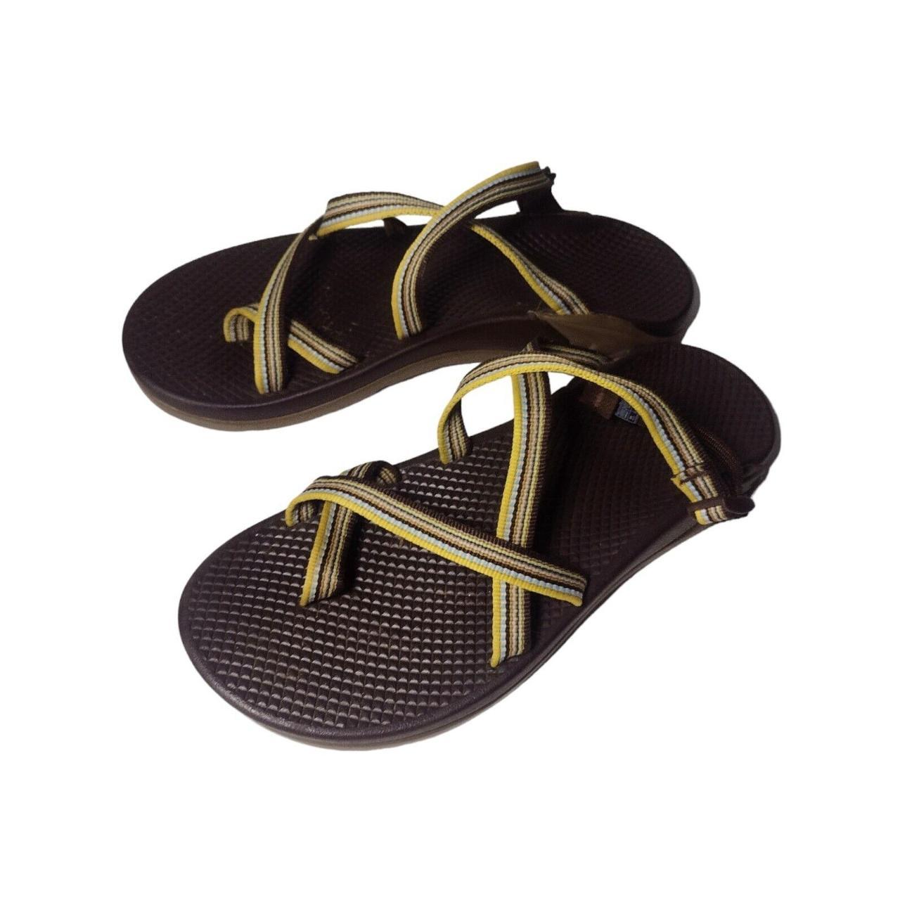 chaco men's zong sandals