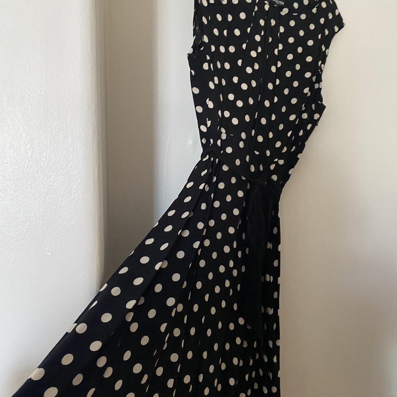 Monochrome spotted vintage Debenhams. Lovely dress