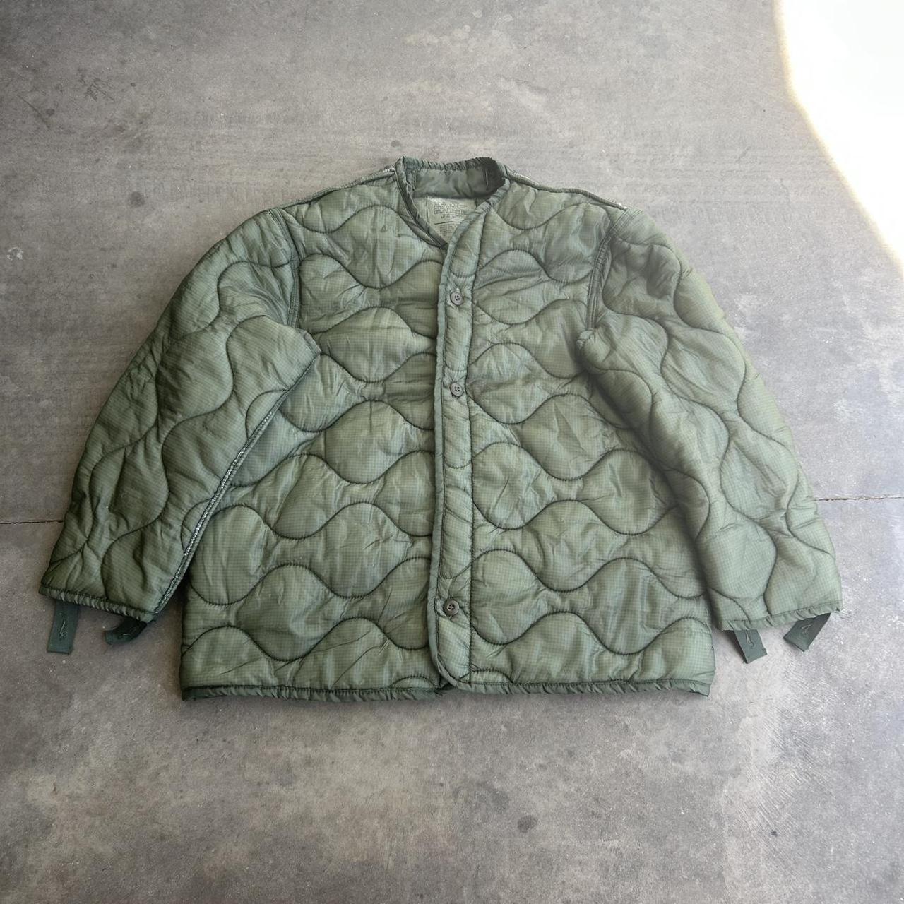 item listed by abovepar_vintage