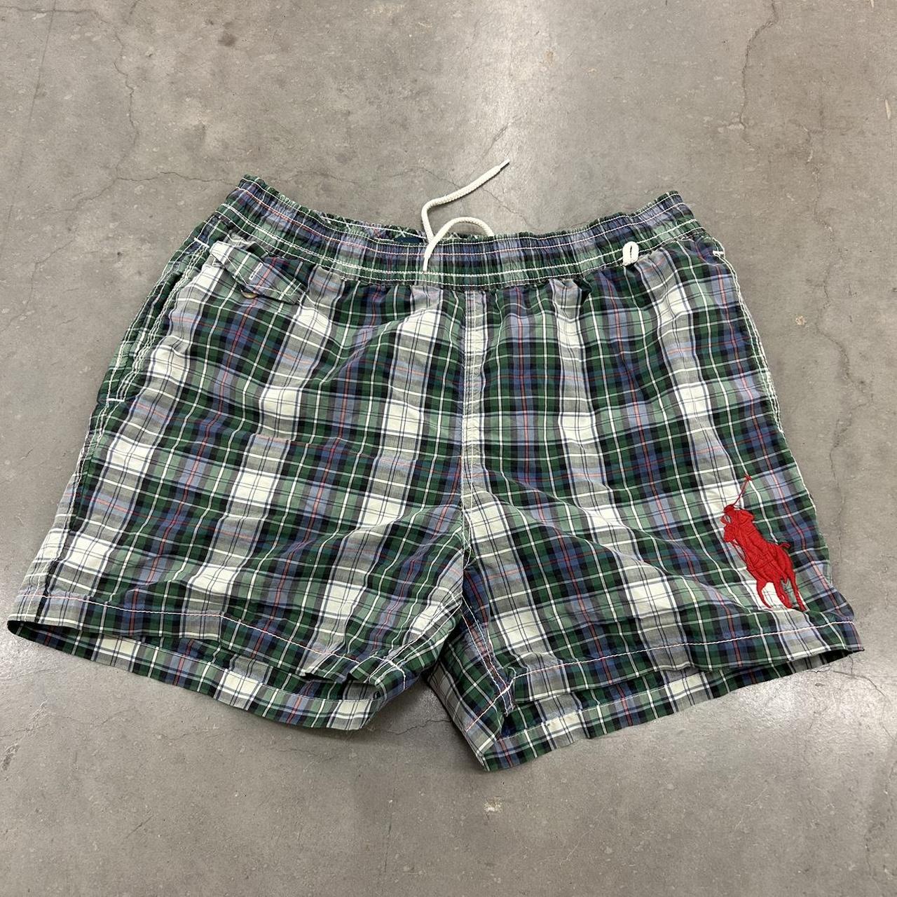 item listed by abovepar_vintage