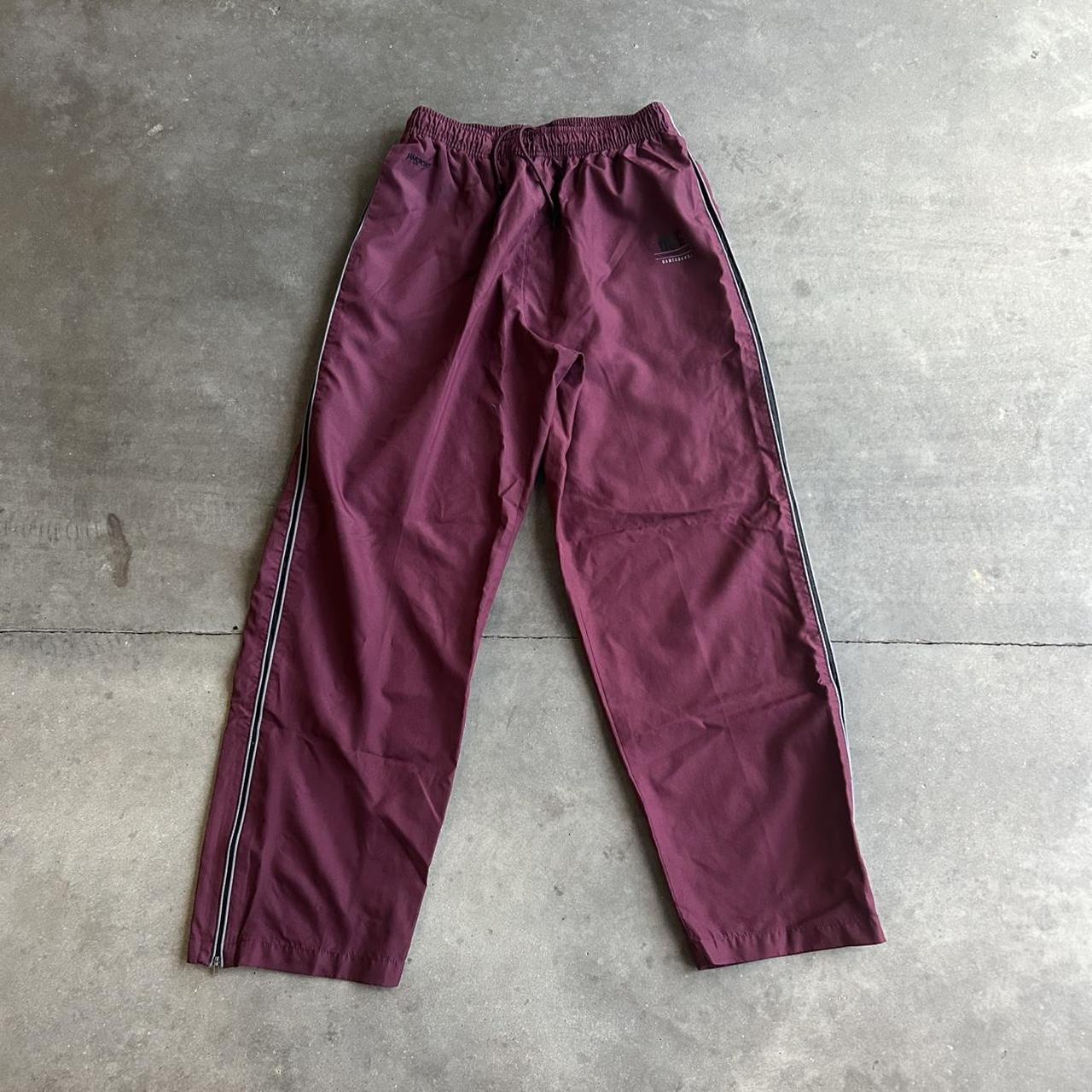 item listed by abovepar_vintage