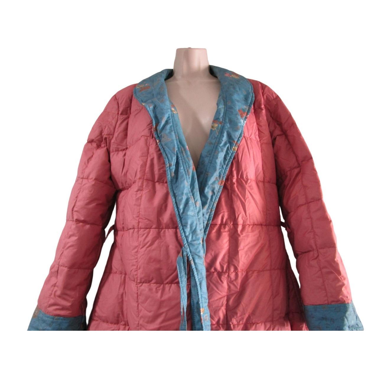 Features • Eddie Bauer, Vintage 1980's,... Depop