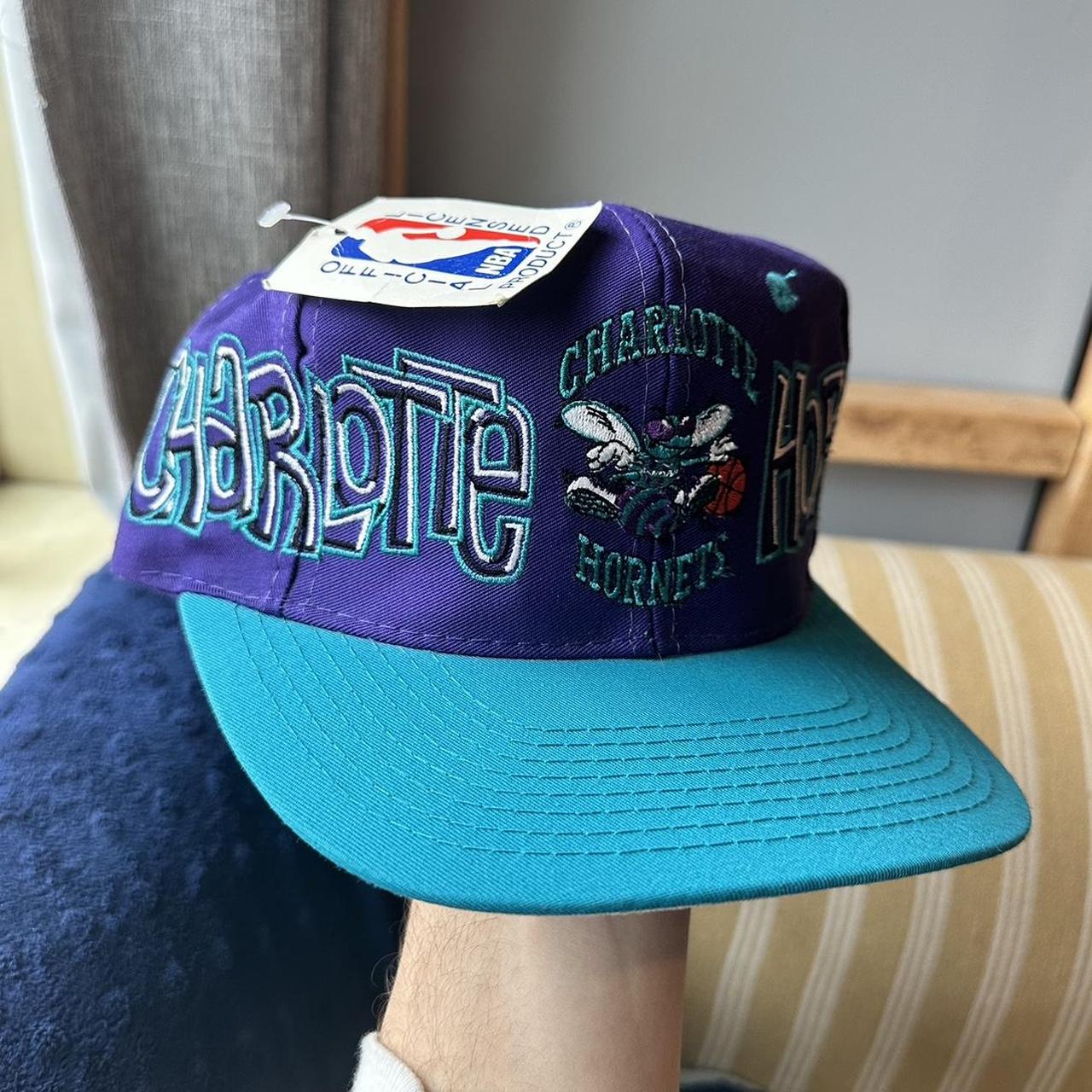 Vintage Charlotte Hornets Graffiti Snapback... - Depop