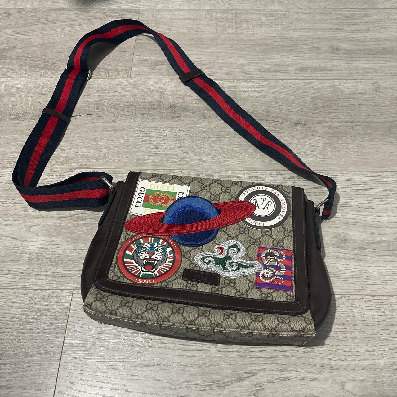 Gucci Men's Red and Green Bag | Depop