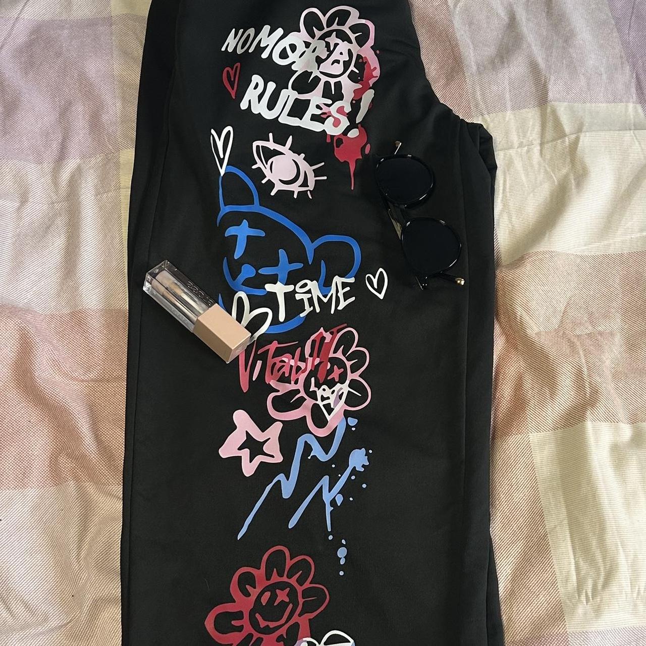 item listed by nanizzelsss