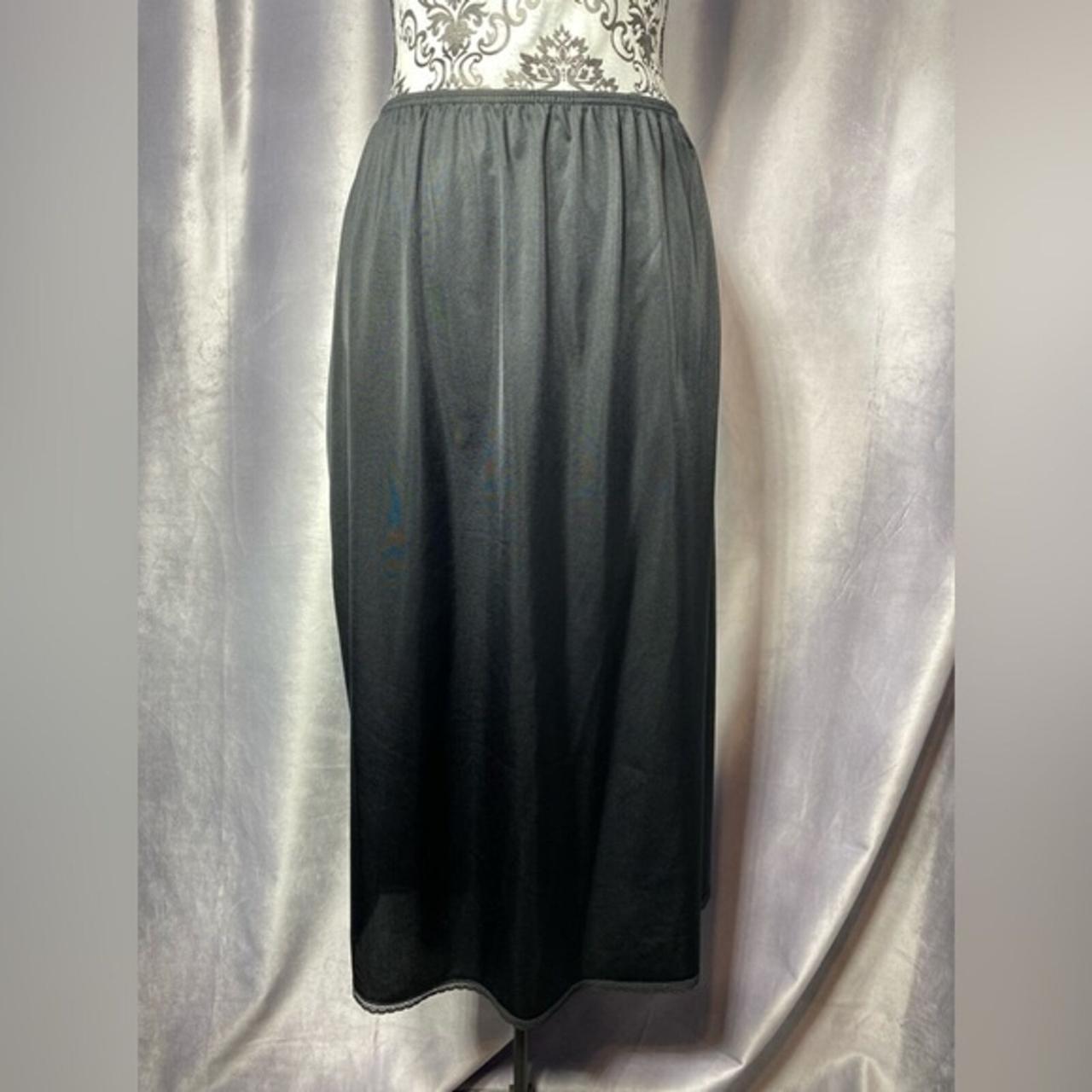 Vanity Fair Women's Black Underwear Depop