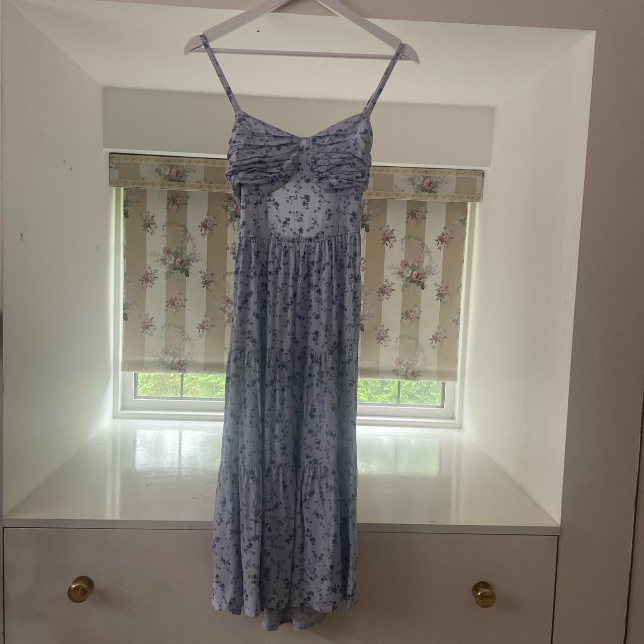 long blue hollister flowery maxi dress - Depop