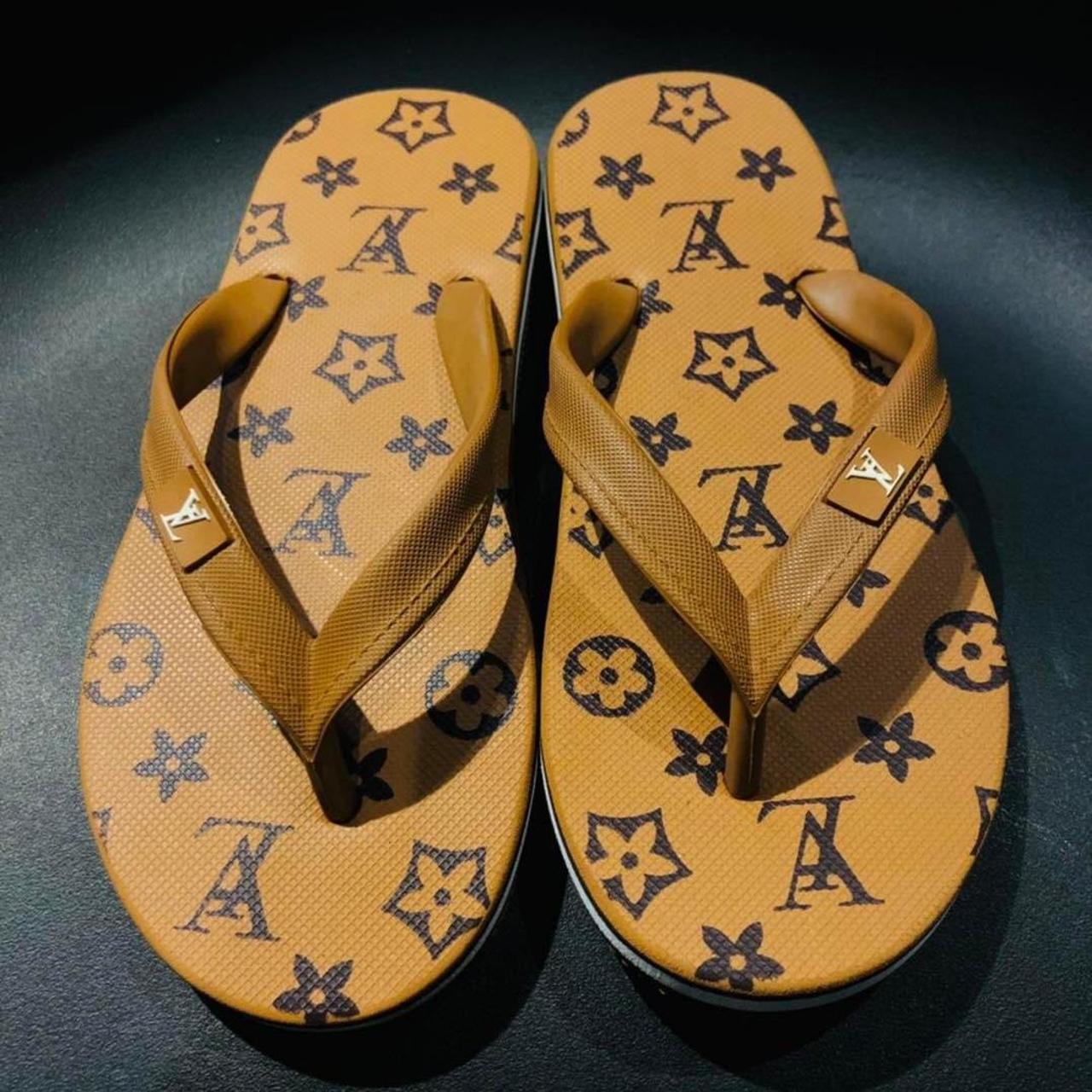 Louis Vuitton slippers , Size 41 to 45. Brand new