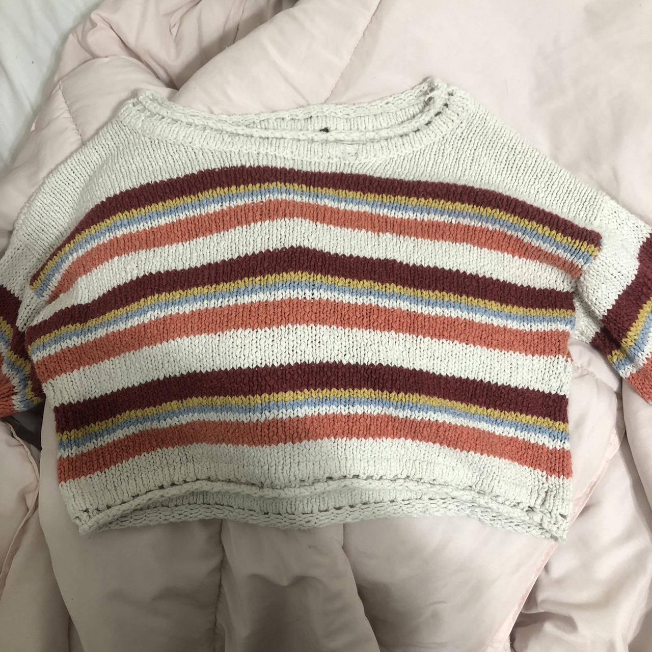 Forever 21 outlet rainbow striped sweater