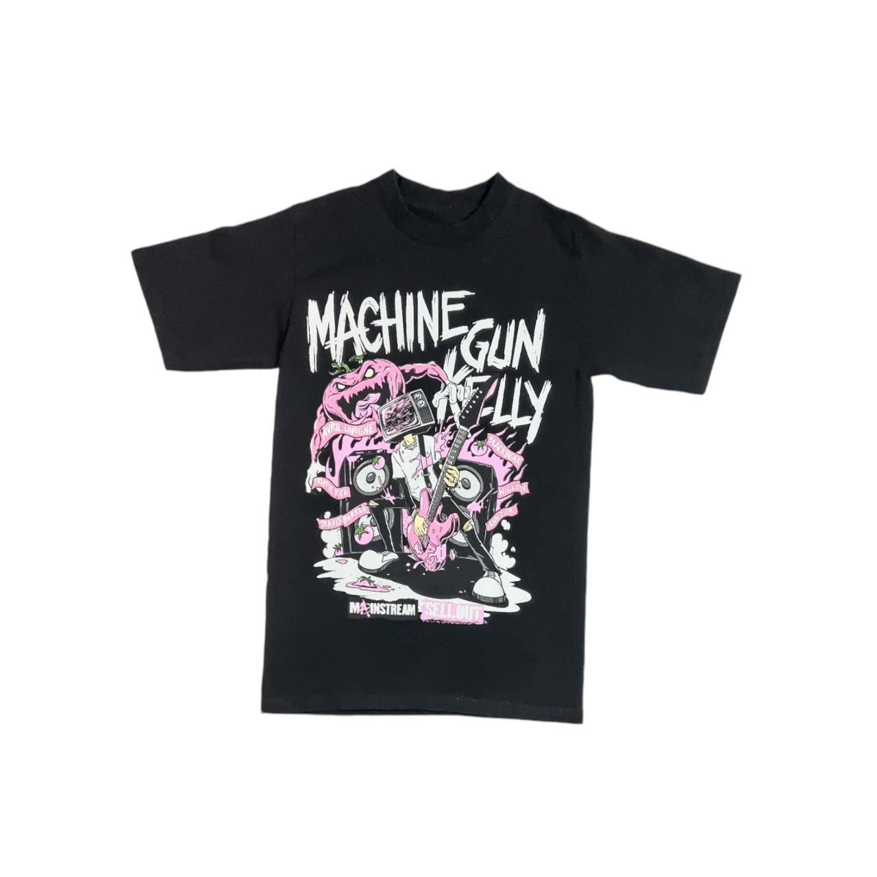 Limited edition tour Machine Gun shops Kelly and Travis barker shirt RARE