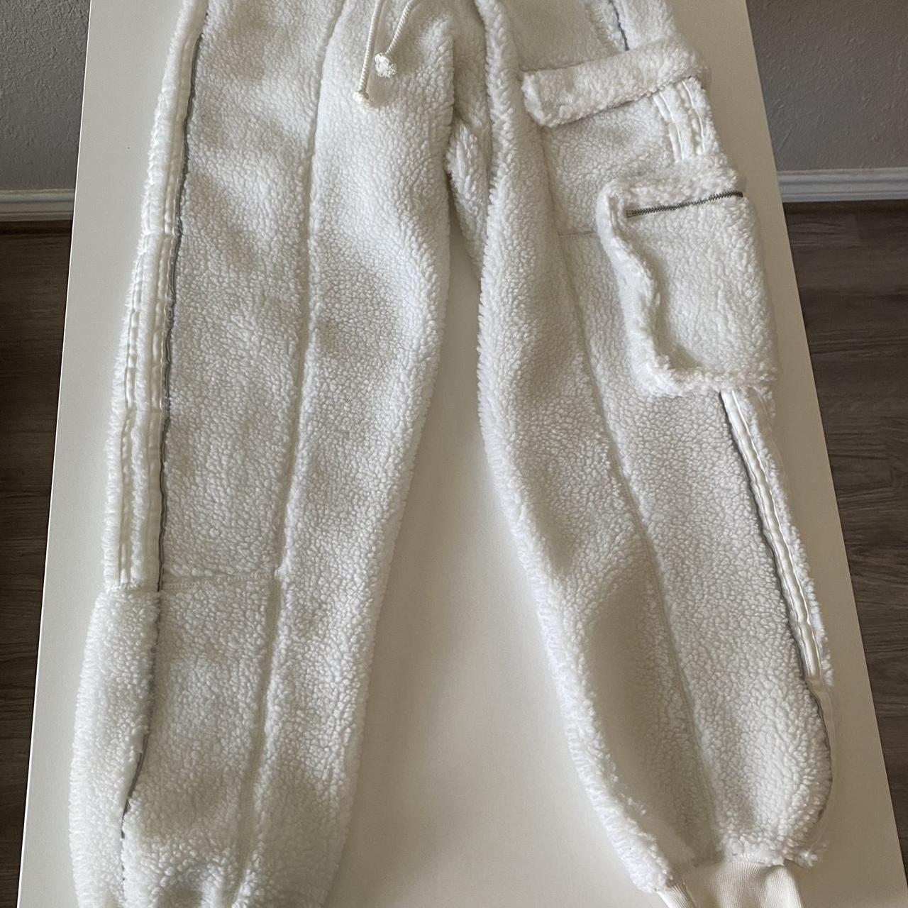 パンツ adidas Ivy Park Teddy Cargo Aweat Pants adidas Ivy Park Teddy Cargo Aweat Pants Cargo Pants Jogging