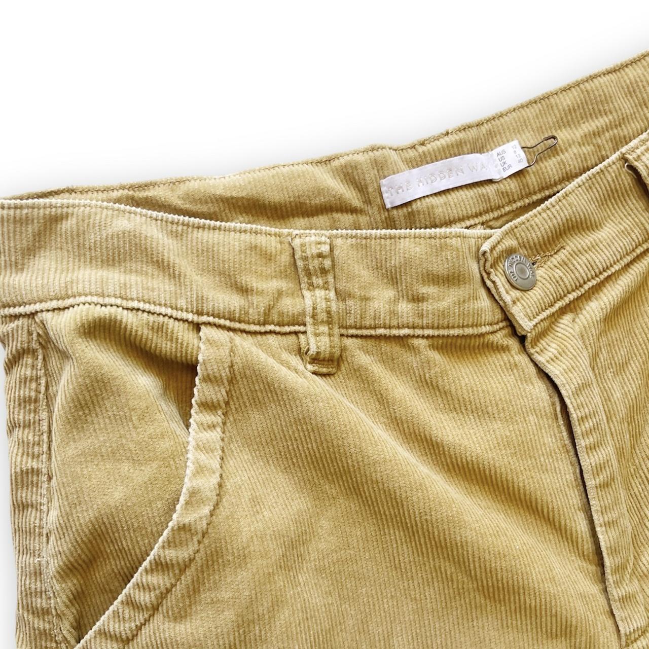 Women's Cream Jeans Depop