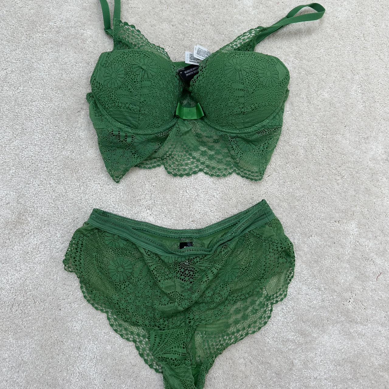 GREEN PUSH UP UNDERWEAR SET SIZE 34B CORSET STYLE... - Depop