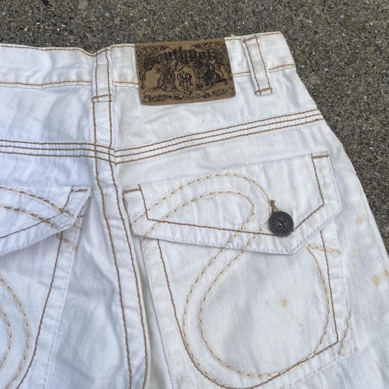 item listed by averydunwell