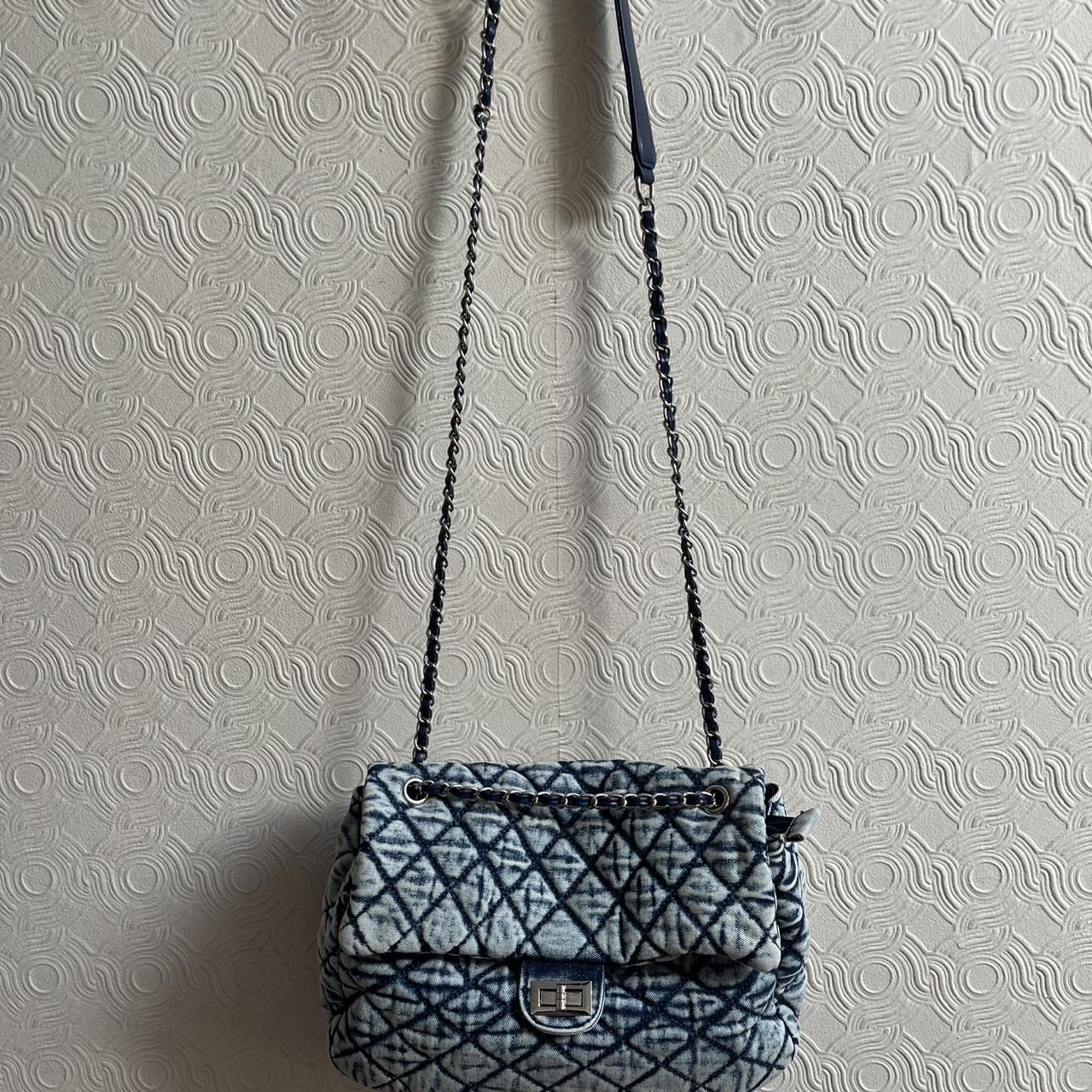 item listed by sulta88