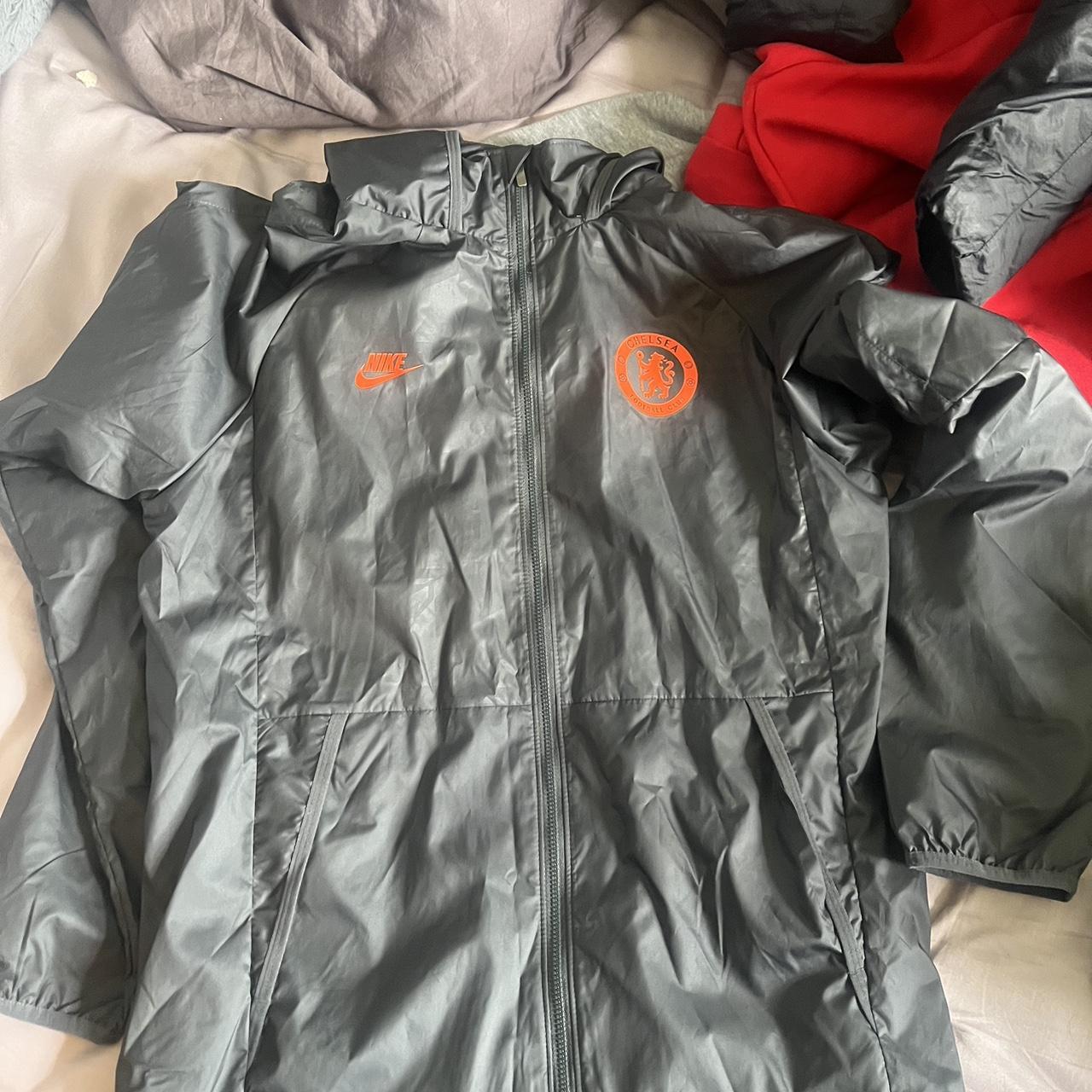 chelsea windbreaker nike