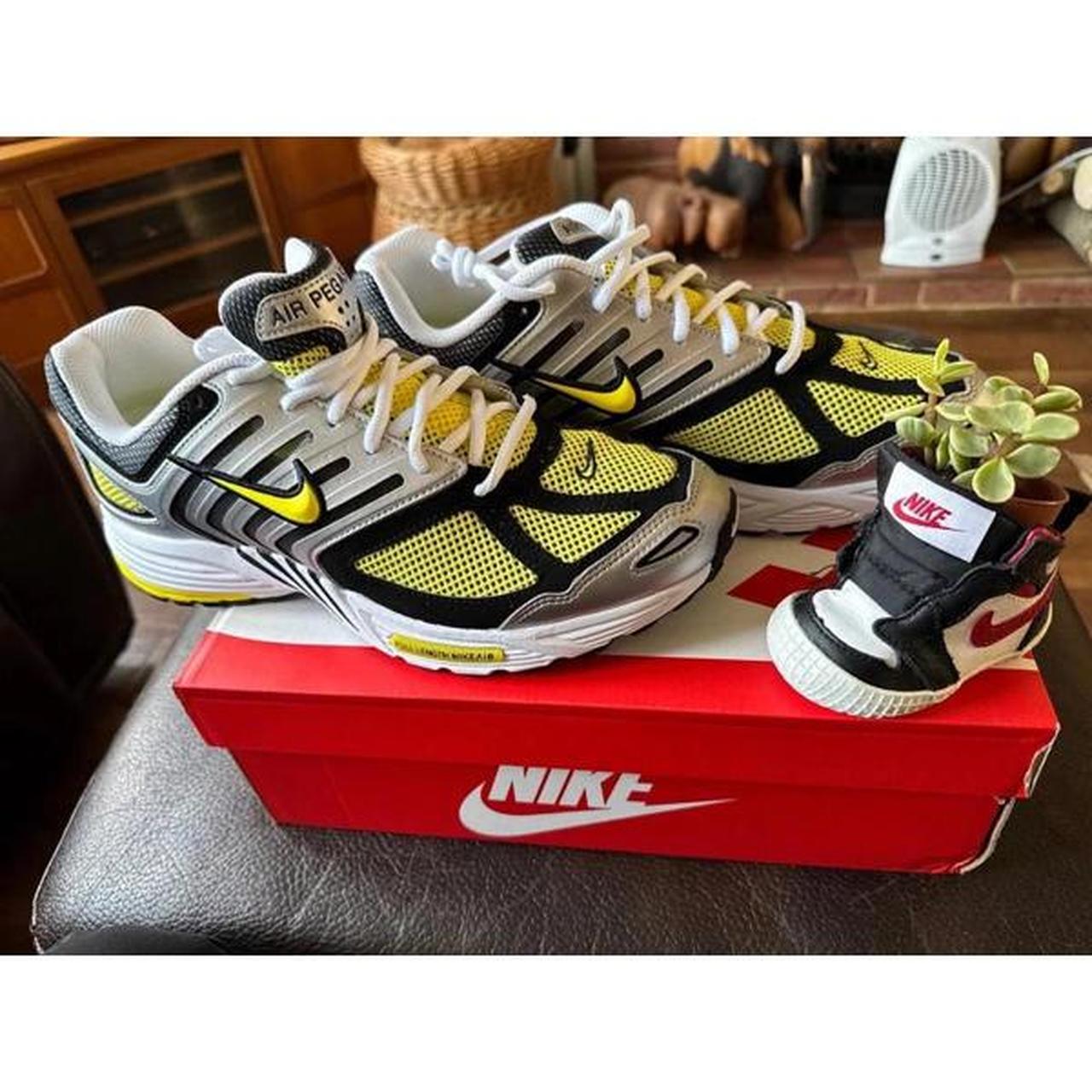 item listed by crepsncollects