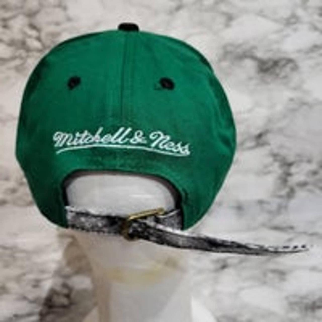 Eagles Mitchell & Ness hat SnapBack for Philadelphia - Depop