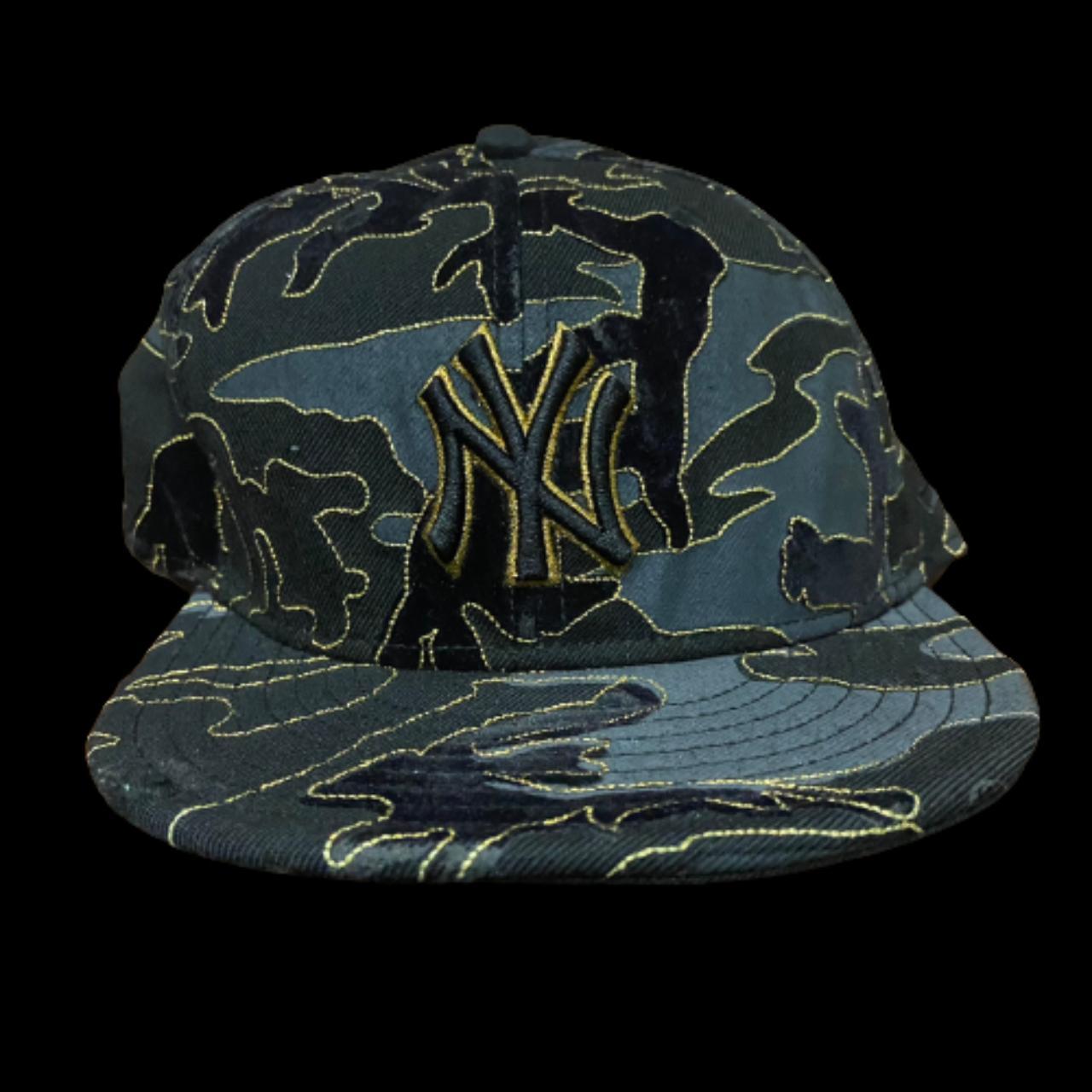 New Era MLB New York Yankees Black Gold Metallic... - Depop