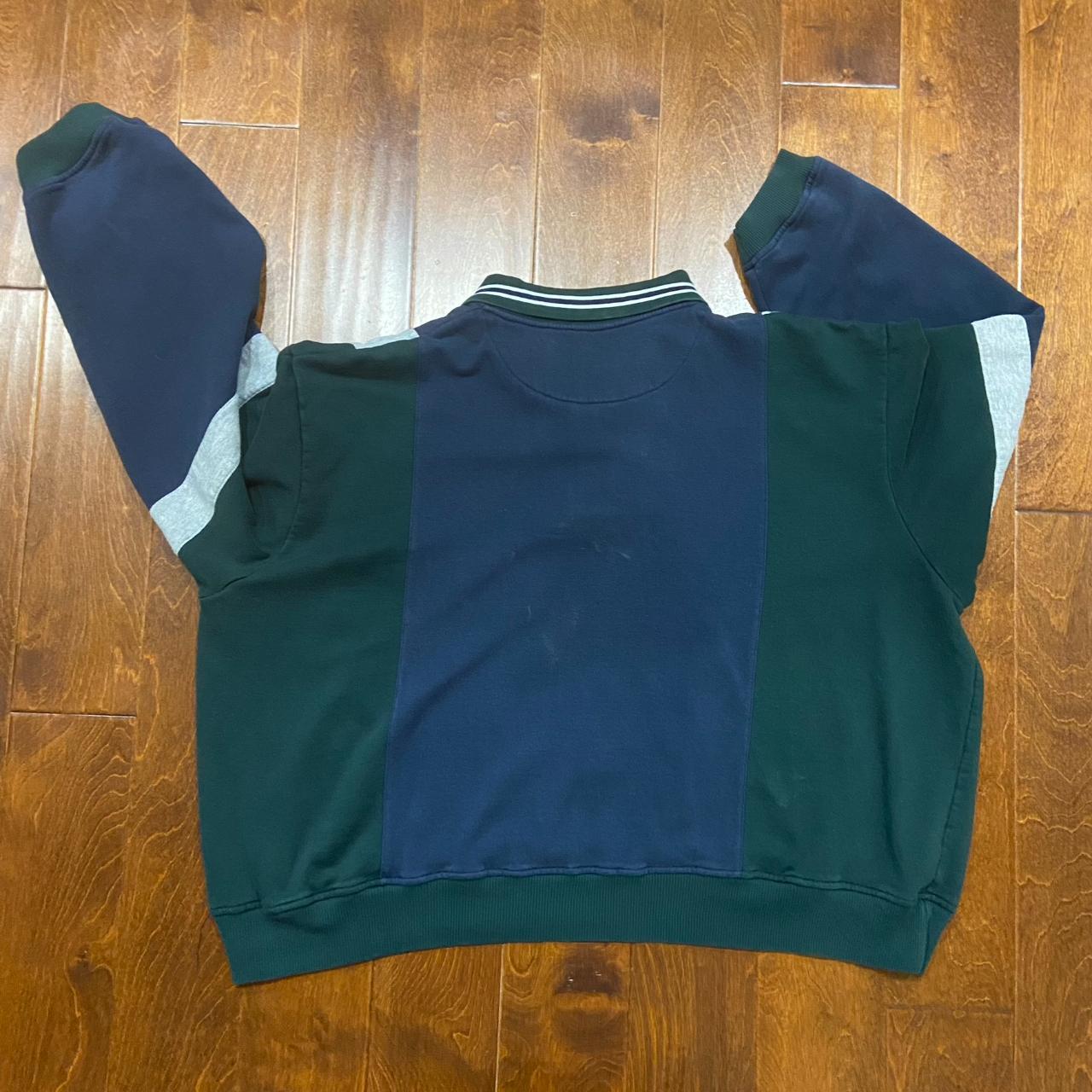 Members Only Men's Navy and Green Sweatshirt (4)