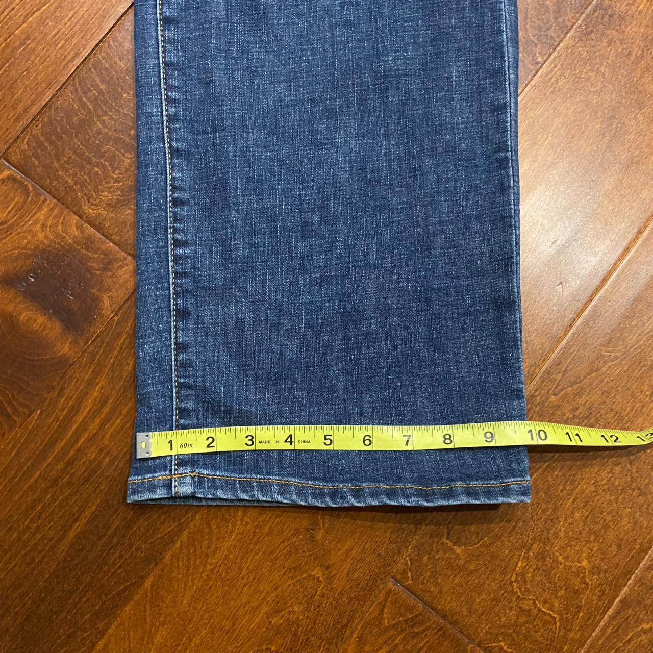 Lucky Brand 181 Relaxed Straight Jeans Color: Blue - Depop