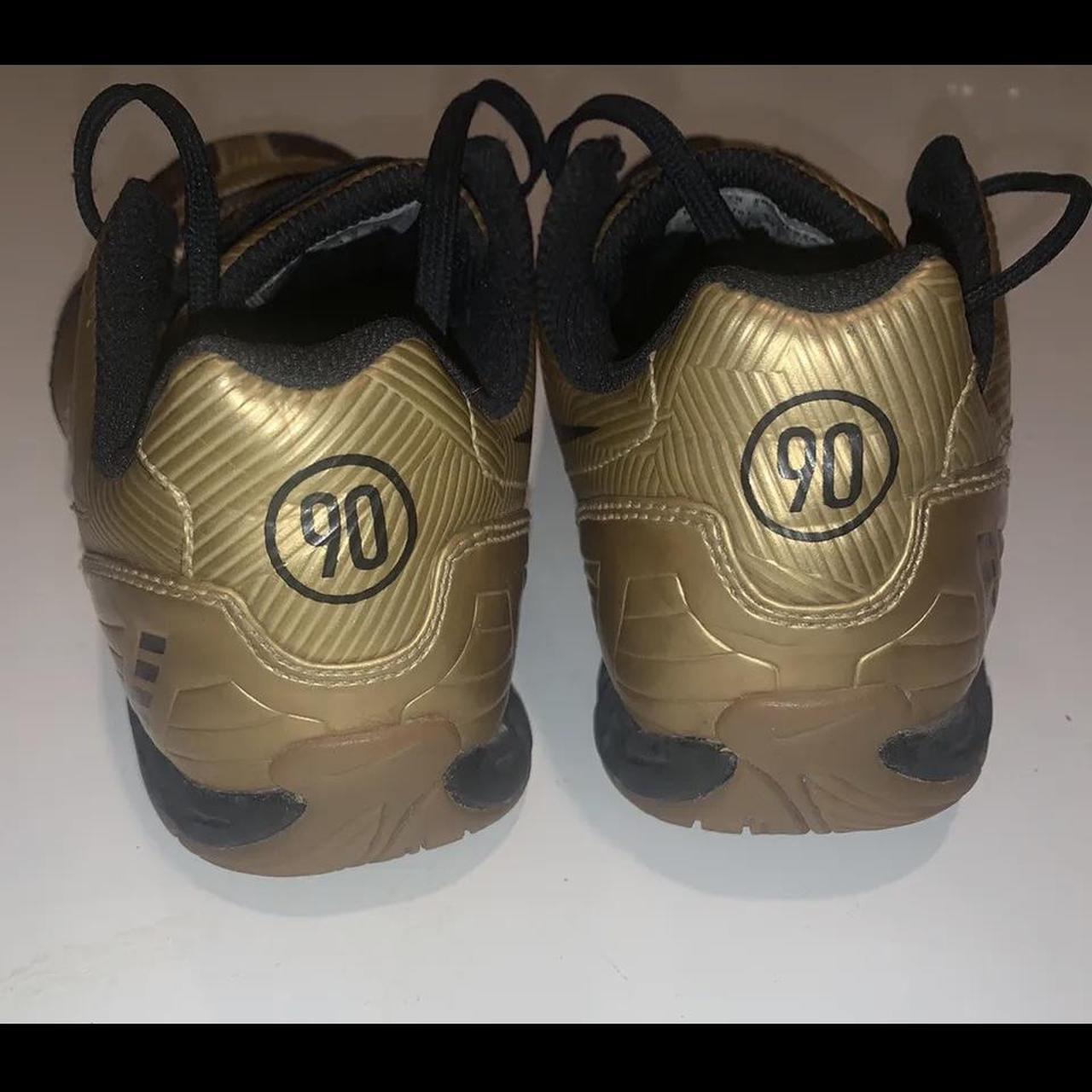 mens nike gold trainers
