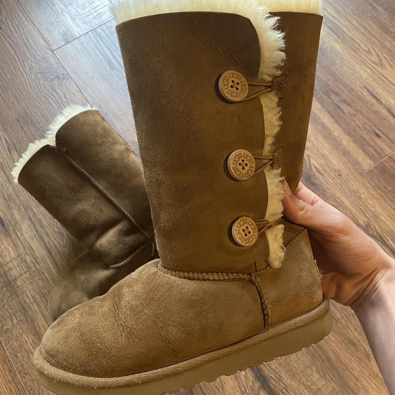 Ugg triplet bailey on sale button