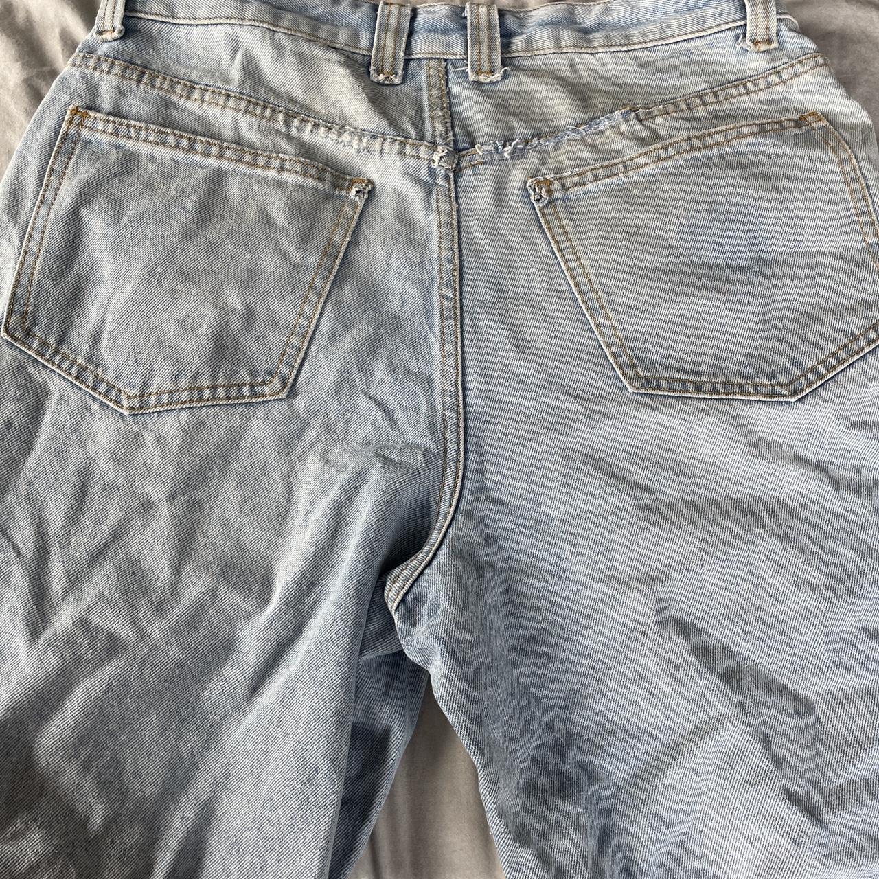 Size large baggy lower jorts, waist 32 with draw string - Depop