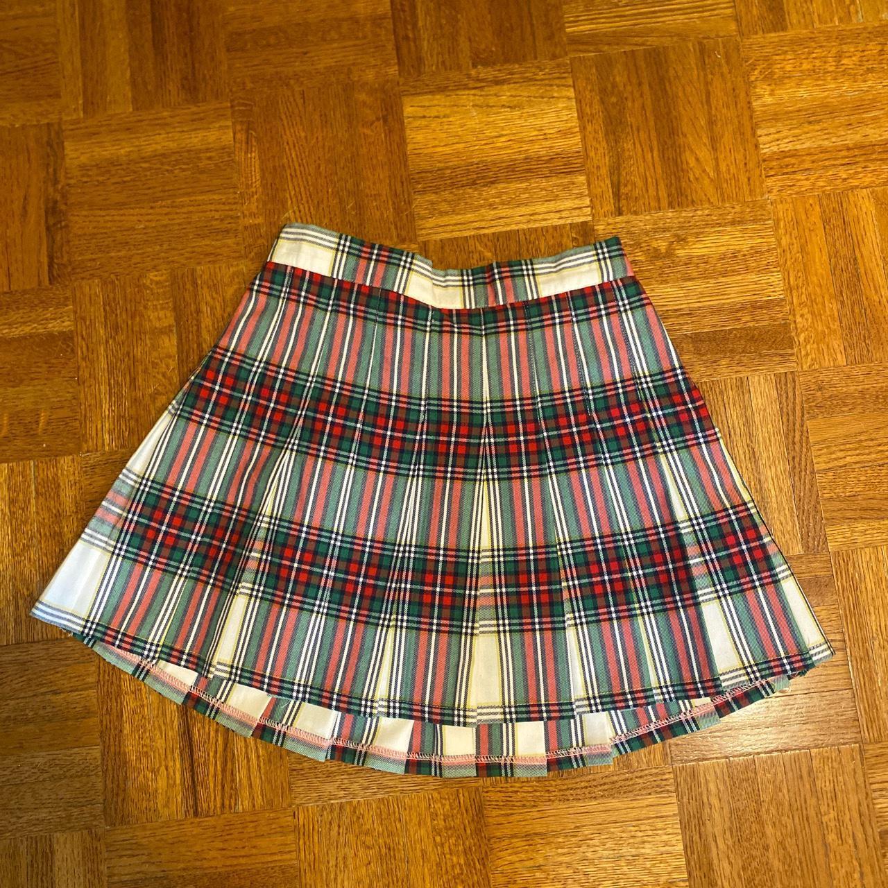 aerie red white and green plaid pleated skirt with a... - Depop