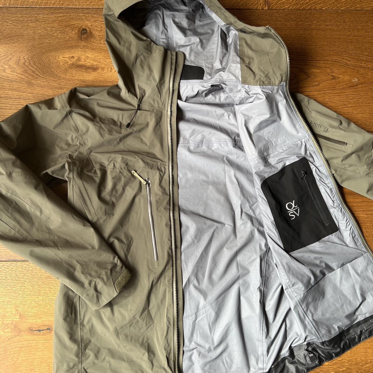 Arc'teryx Men's Green and Khaki Coat | Depop