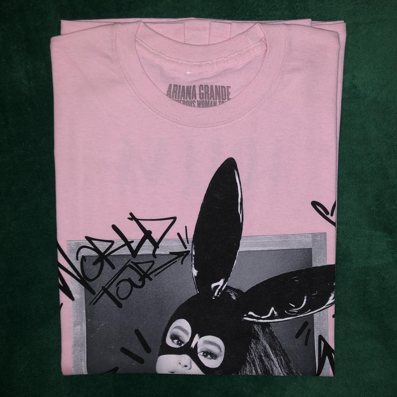 Ariana grande-dangerous-woman-tour-merch - Depop