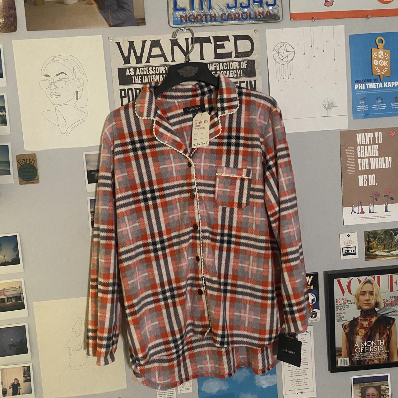 Ellen Tracy plaid fleece pajama set. Women s size