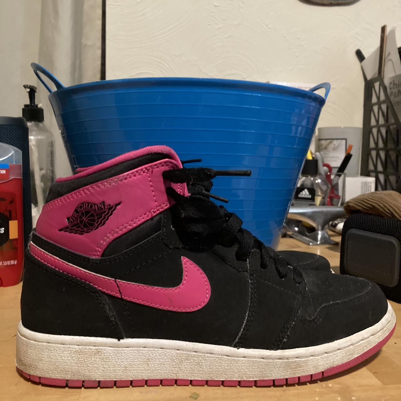 mens black and pink jordans