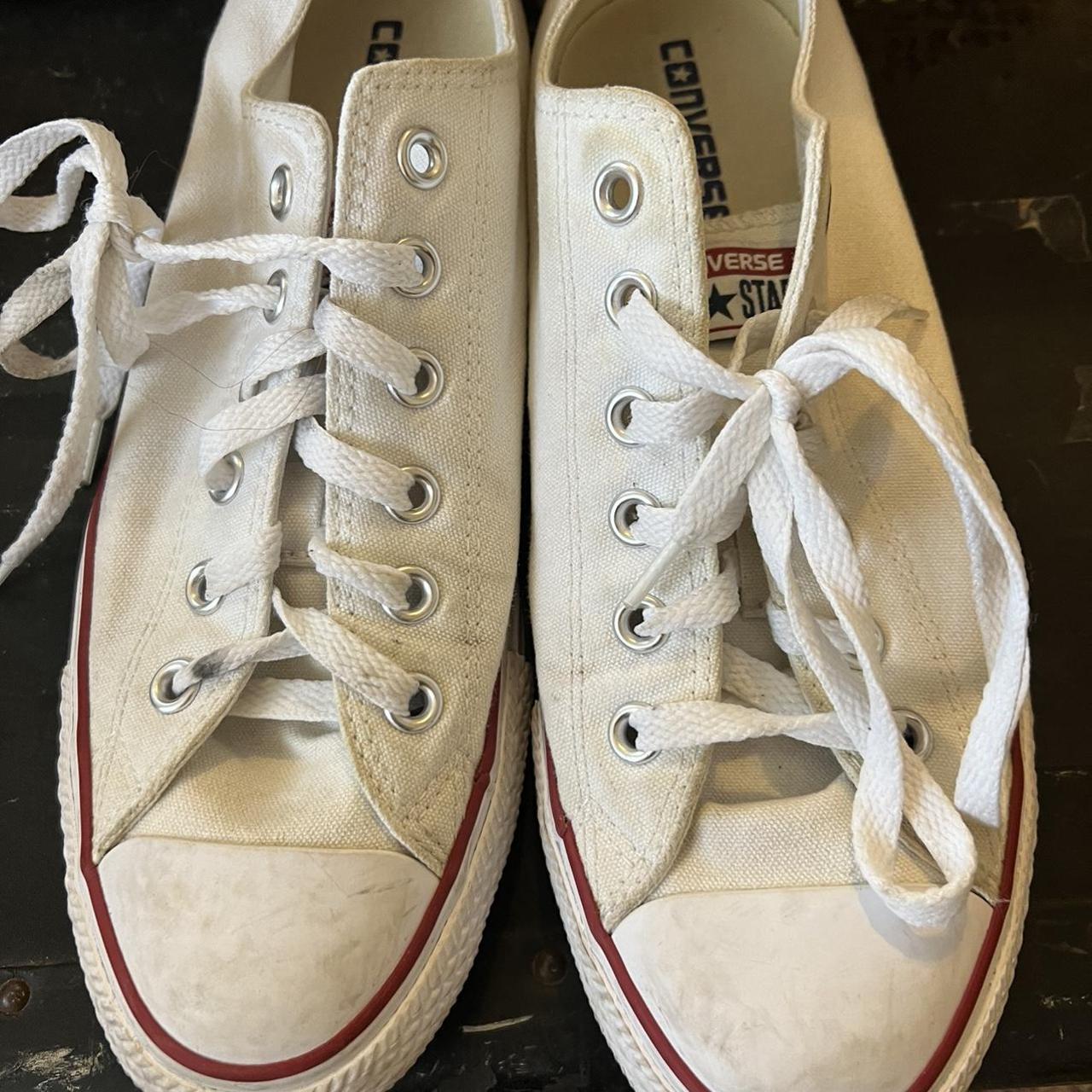 Converse worn lightly - Depop