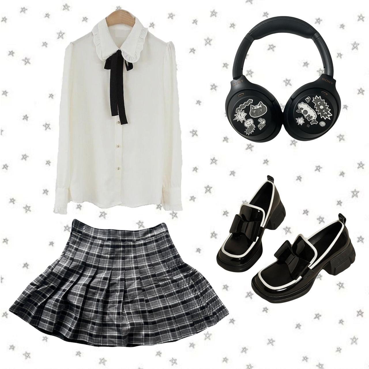 🐈‍⬛ black and white plaid school styled skirt ౨ৎ... - Depop