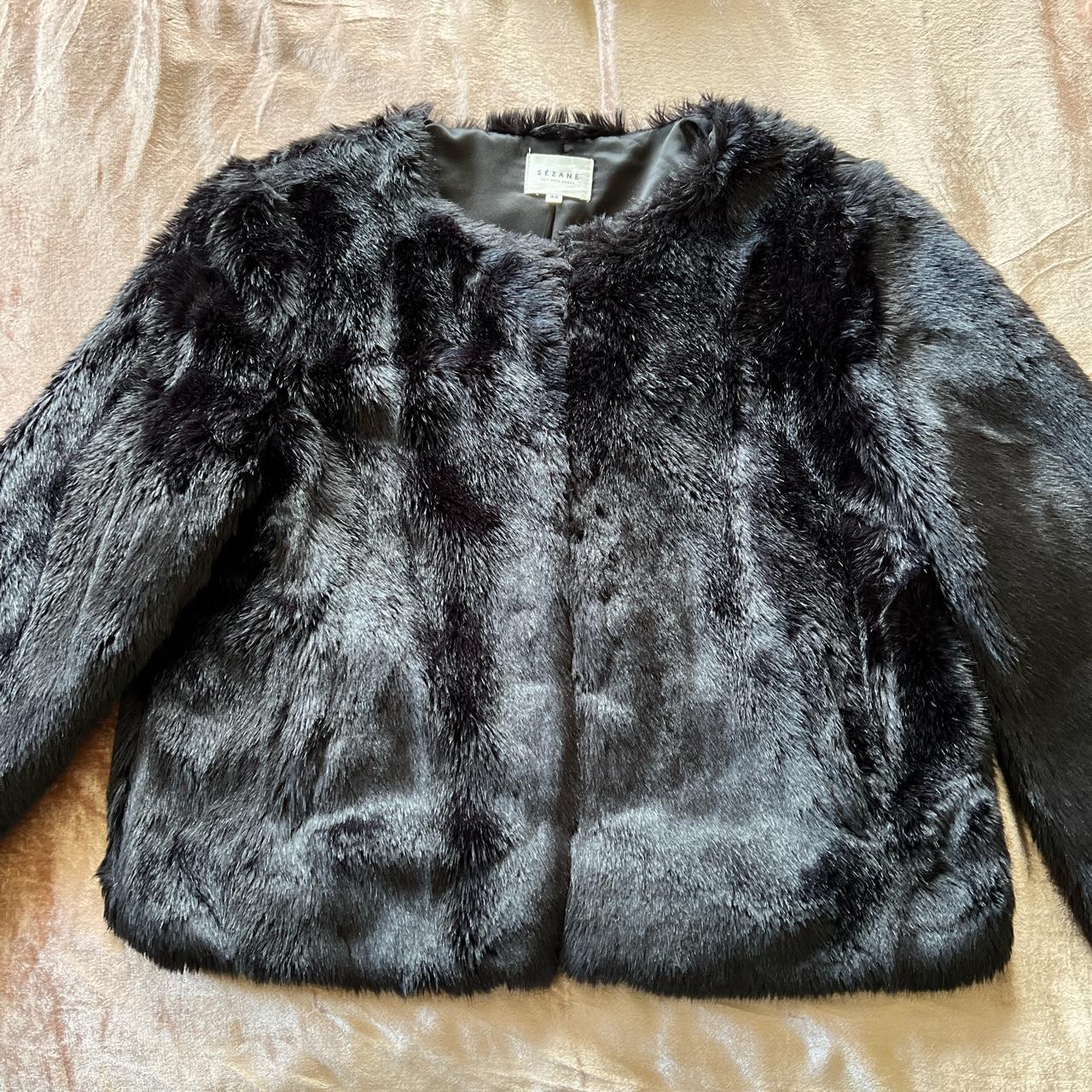 SÉZANE “manteau lio” faux fur black jacket with... - Depop