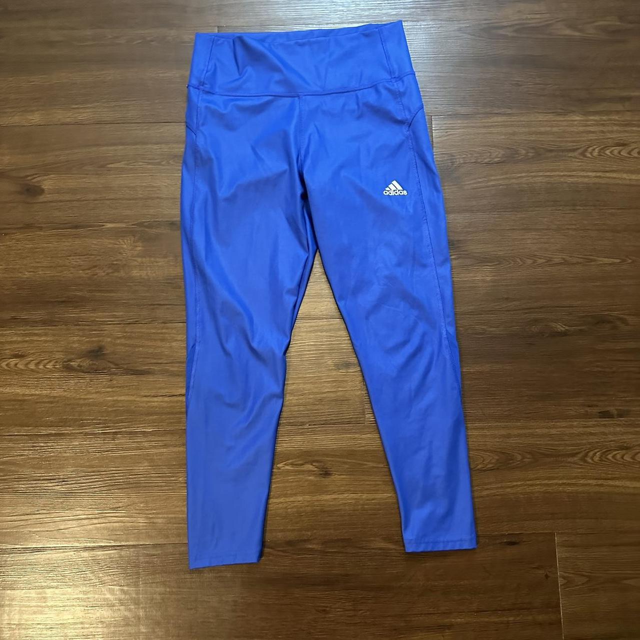 item listed by loominousthrifter