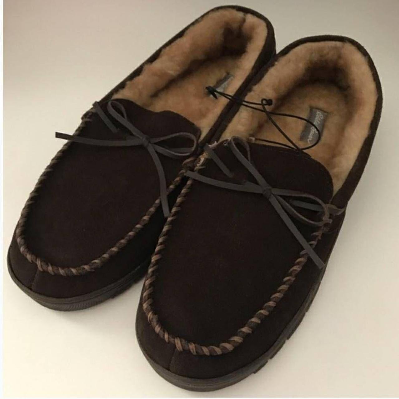 New Eddie Bauer men slippers, New in the Box Size... Depop