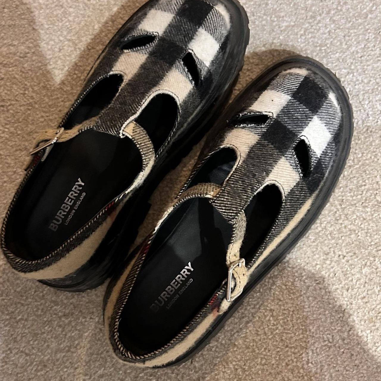 Authentic popular Burberry Girl Babydoll Shoes