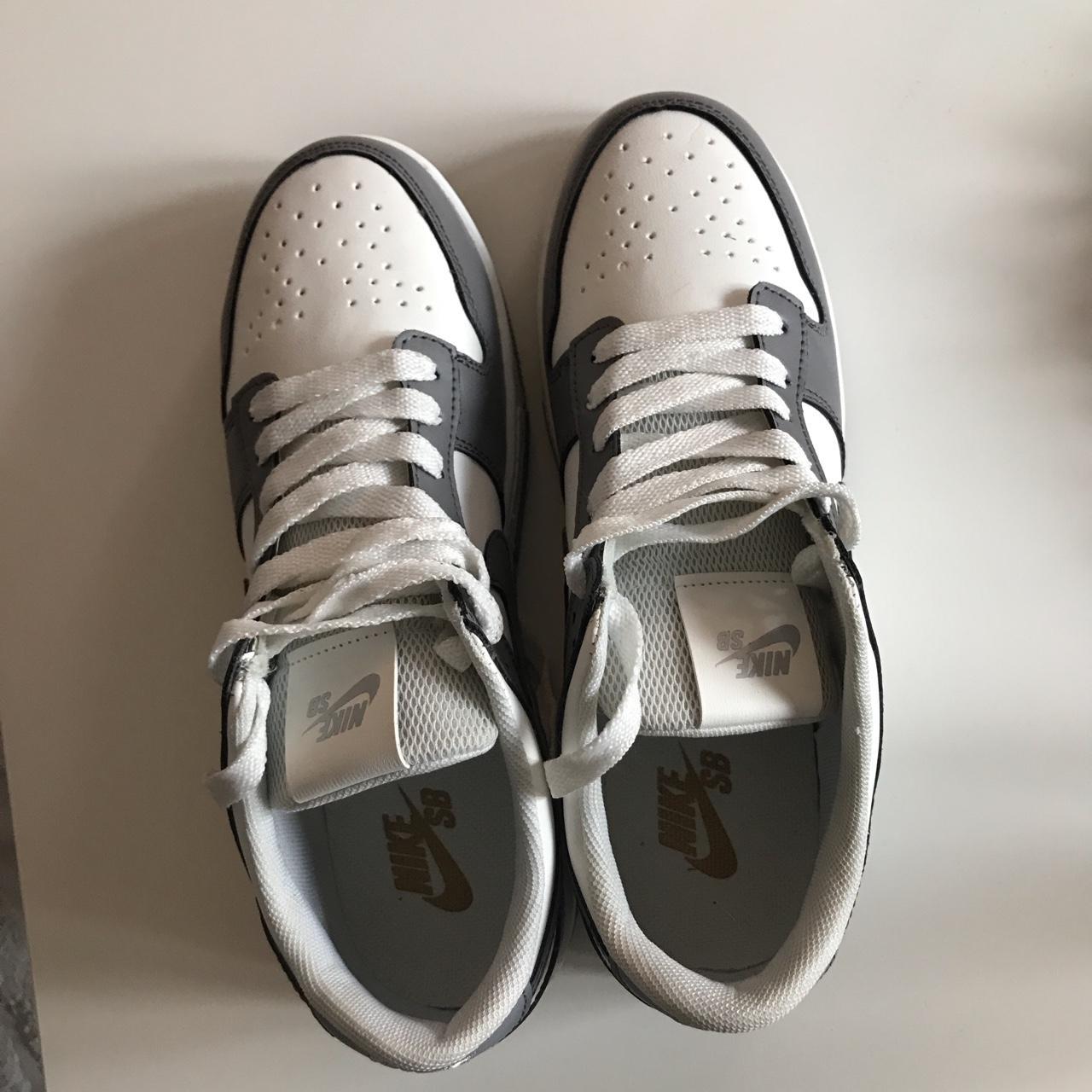 light smoke grey lows